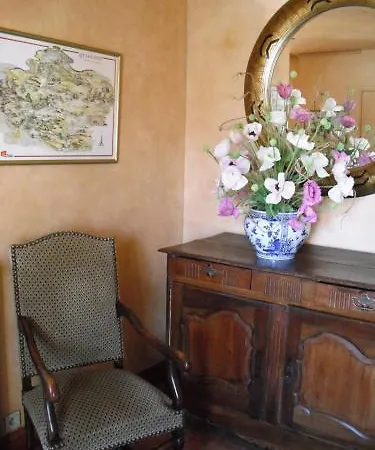 酒店 Logis - Et Restaurant Le Lion D'or 3*