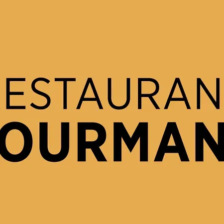 Logis - Et Restaurant Le Lion D'or 3* 格拉马