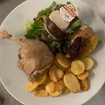 ホテル Logis - Et Restaurant Le Lion D'or