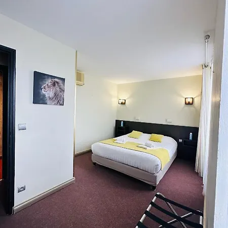 Logis - Et Restaurant Le Lion D'or Hotel Gramat