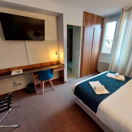 Отель Logis - Et Restaurant Le Lion D'or