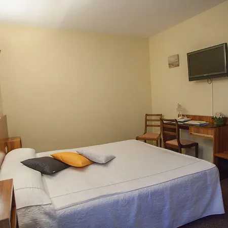 Logis - Et Restaurant Le Lion D'or 3* Gramat