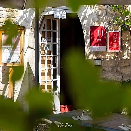 Hotel Logis - Et Restaurant Le Lion D'or