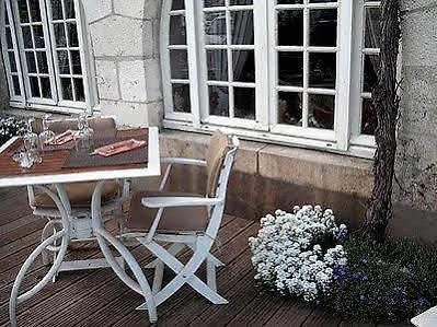Logis - Et Restaurant Le Lion D'or 3*